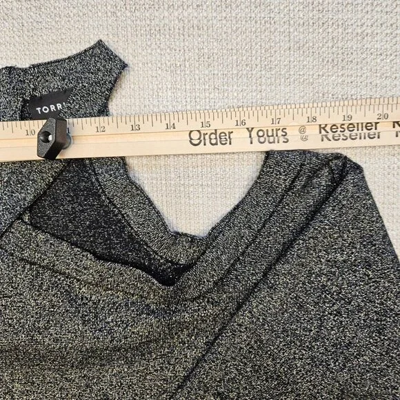 Women's Torrid Knit Cross-Neck Long Sleeve off the shoulder Top Size 2 - Picture 13 of 16